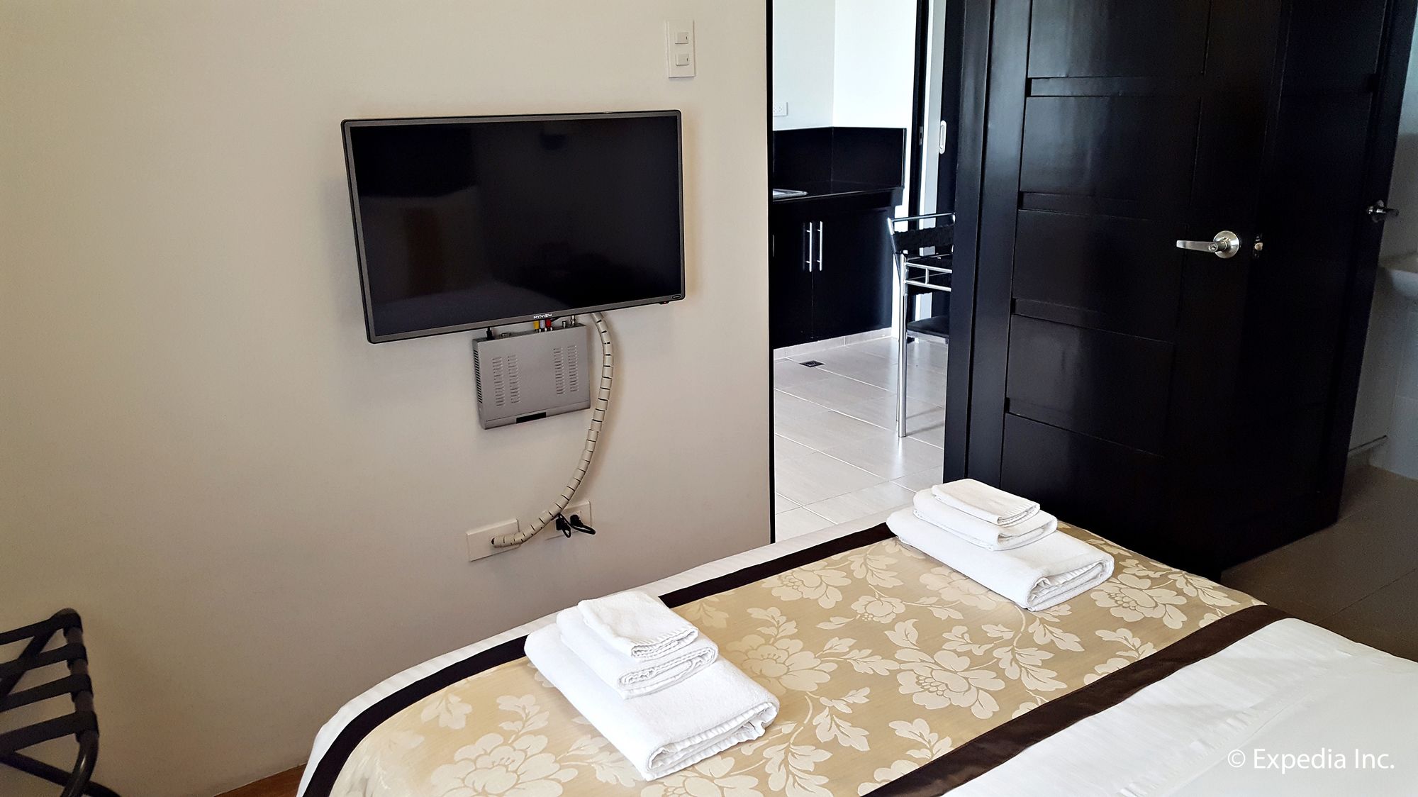 Фото Capital O 642 The Junction Tagaytay