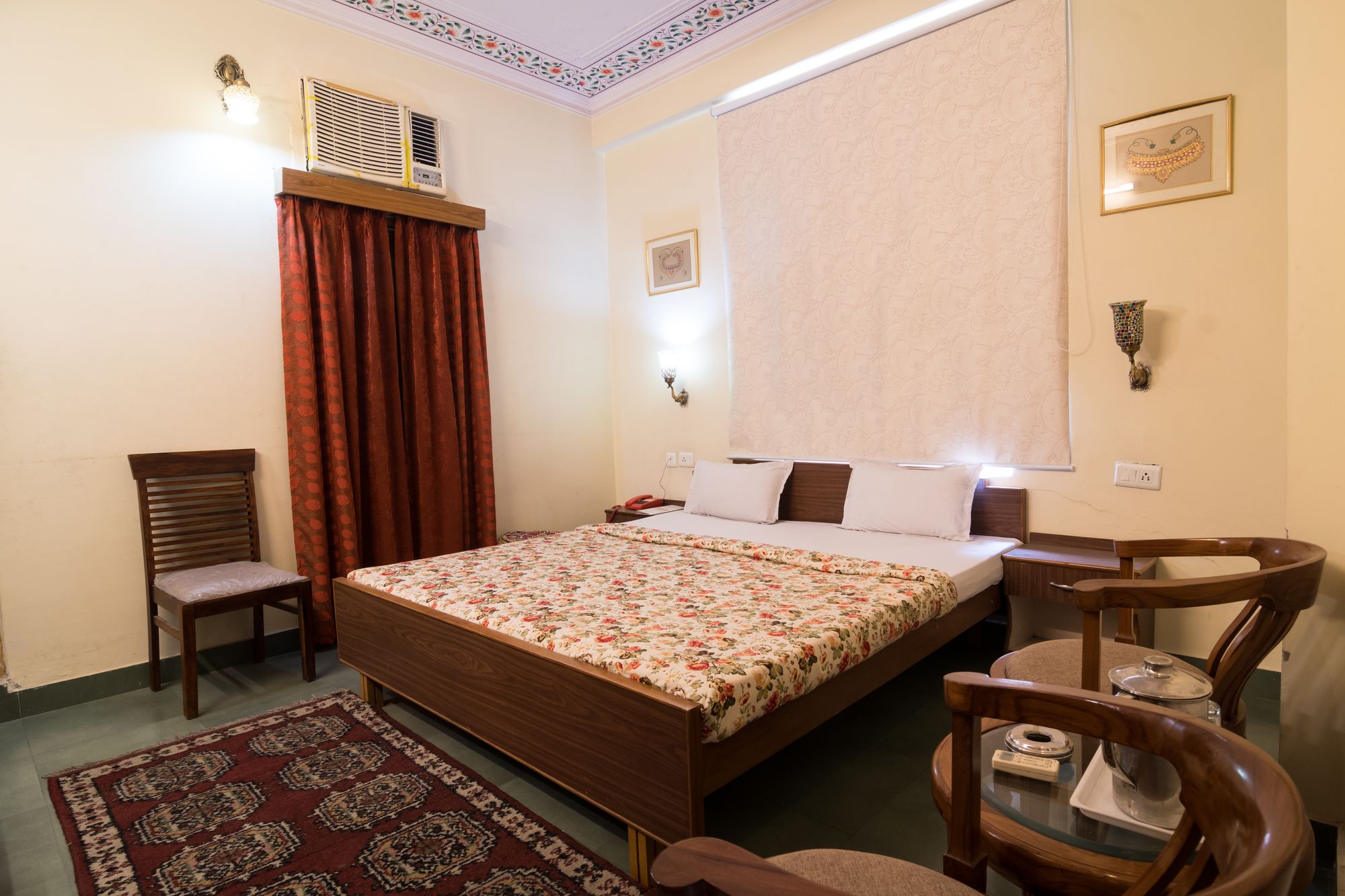 Фото Chitra Katha