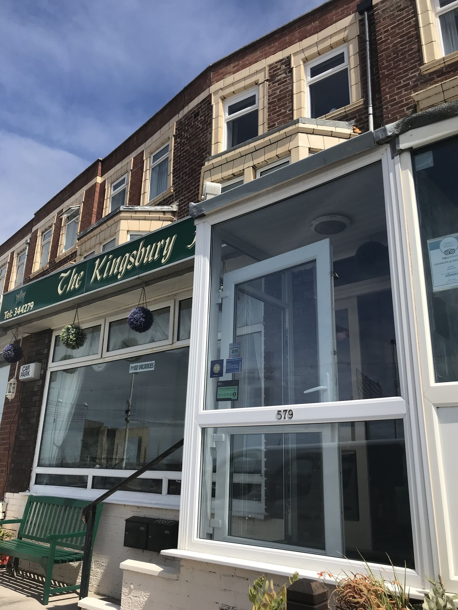 Фото Kingsbury Hotel