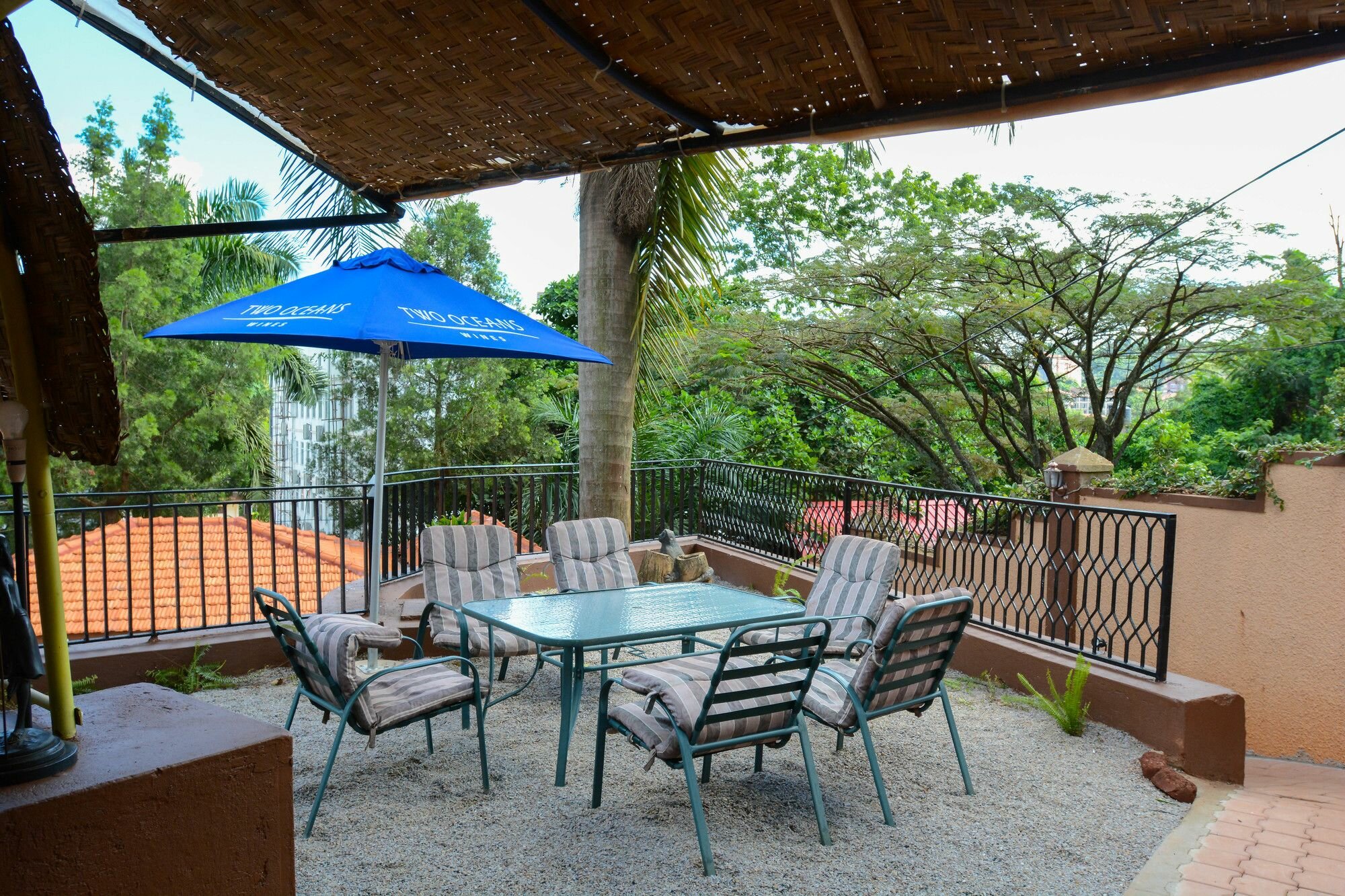 Фото The Explorers Hub