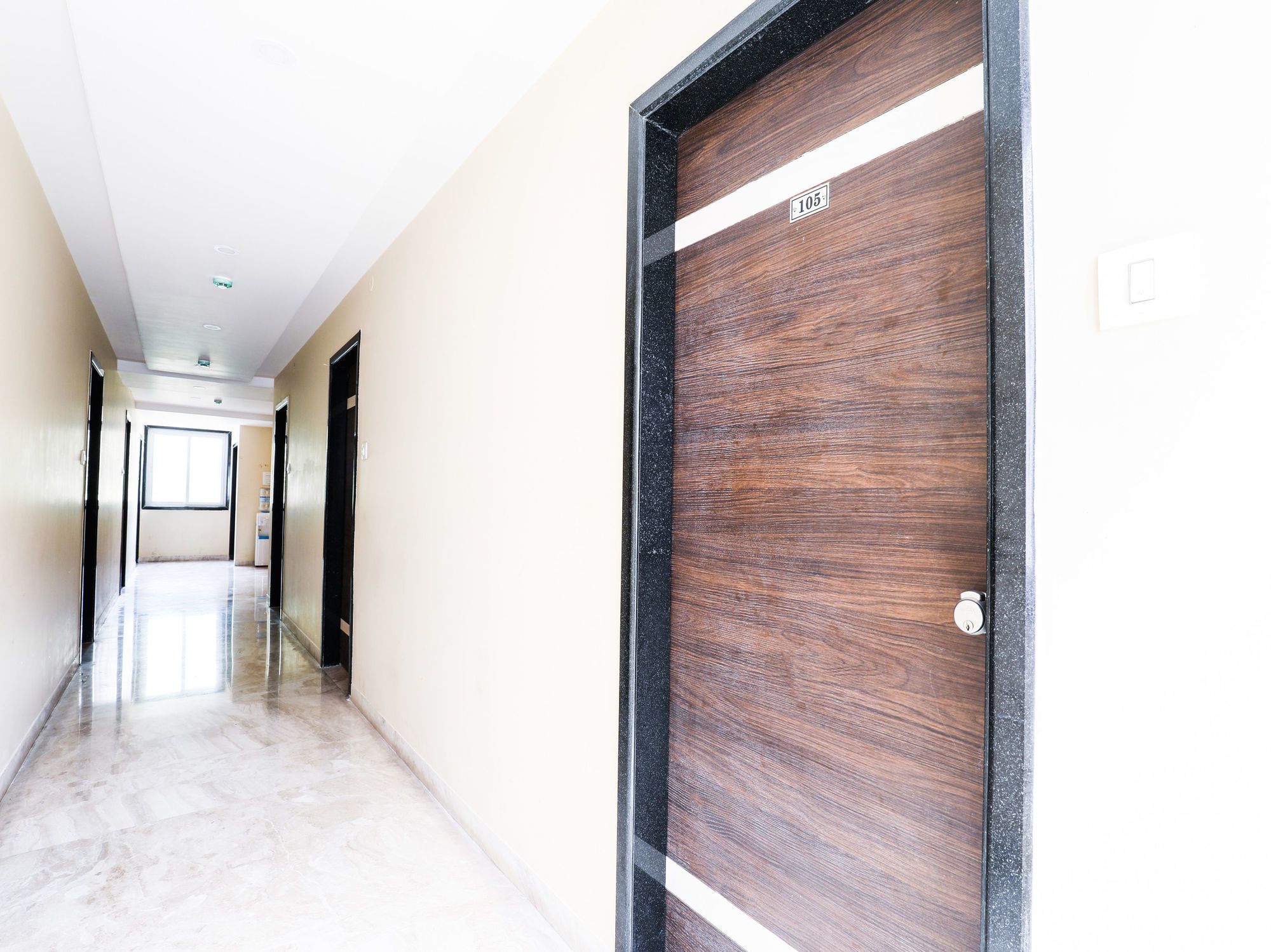 Фото Oyo 14244 Loya Legend