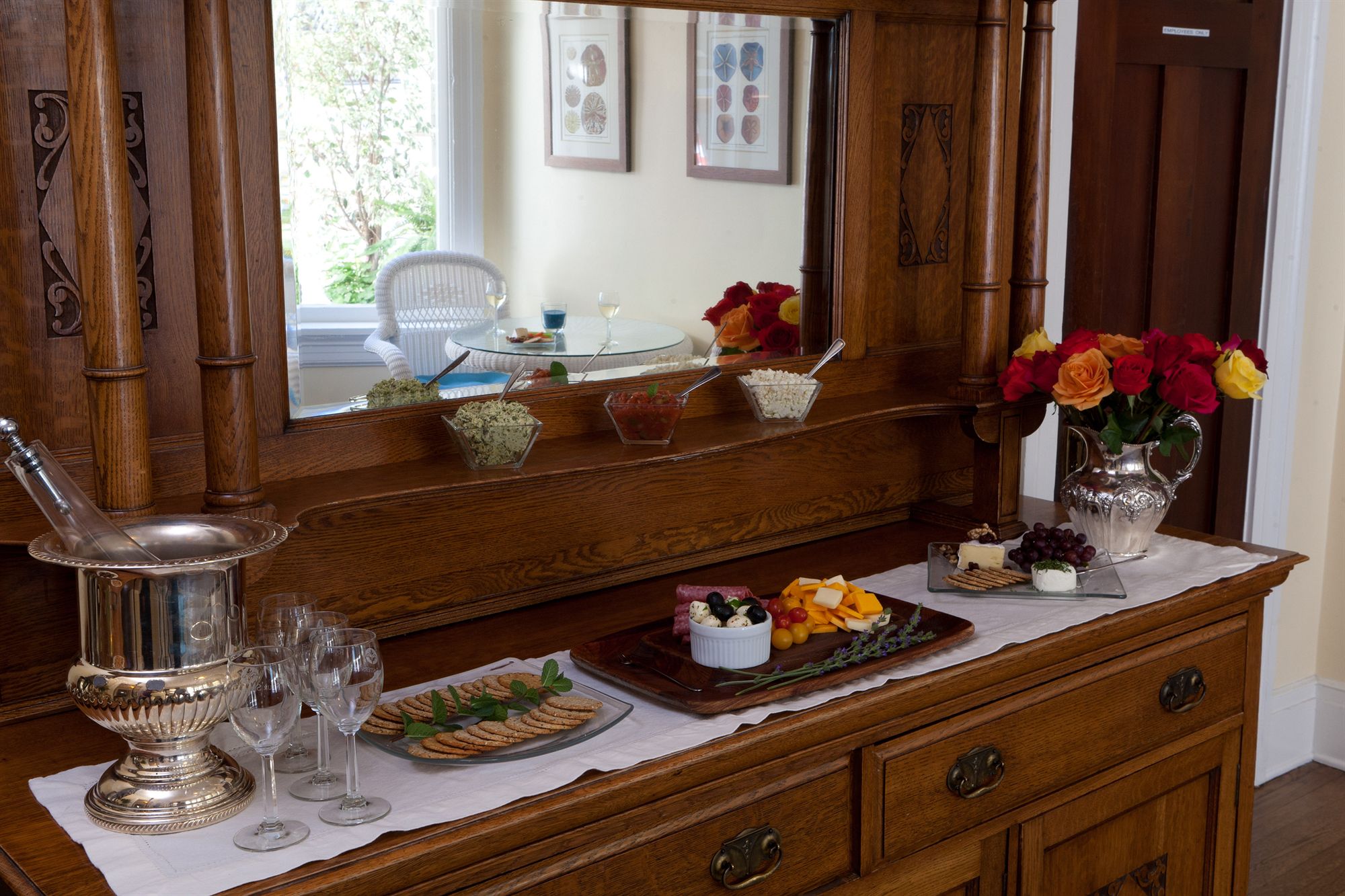 Фото Channel Road Inn, A Four Sisters Inn