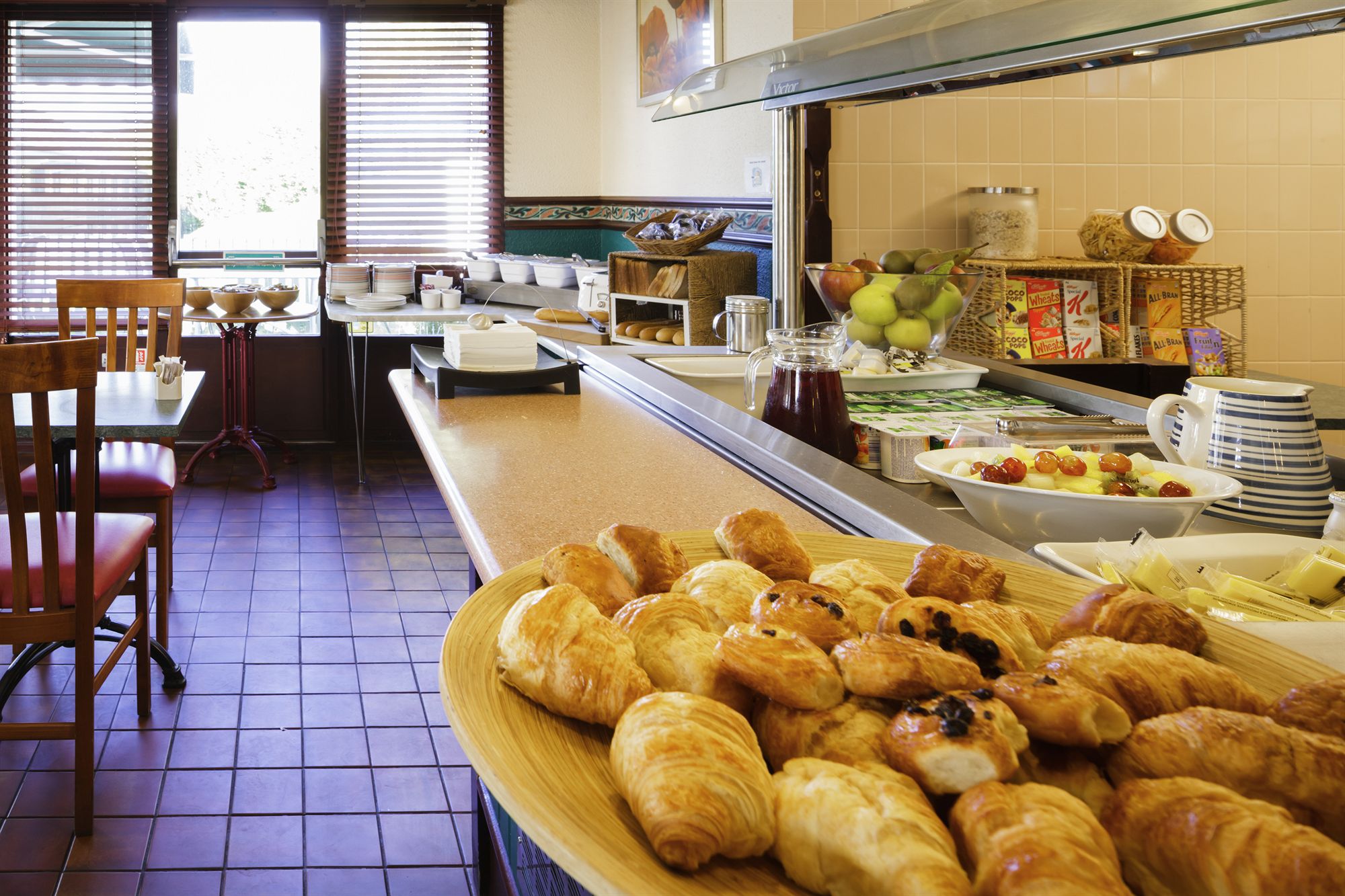 Фото Ibis Plymouth