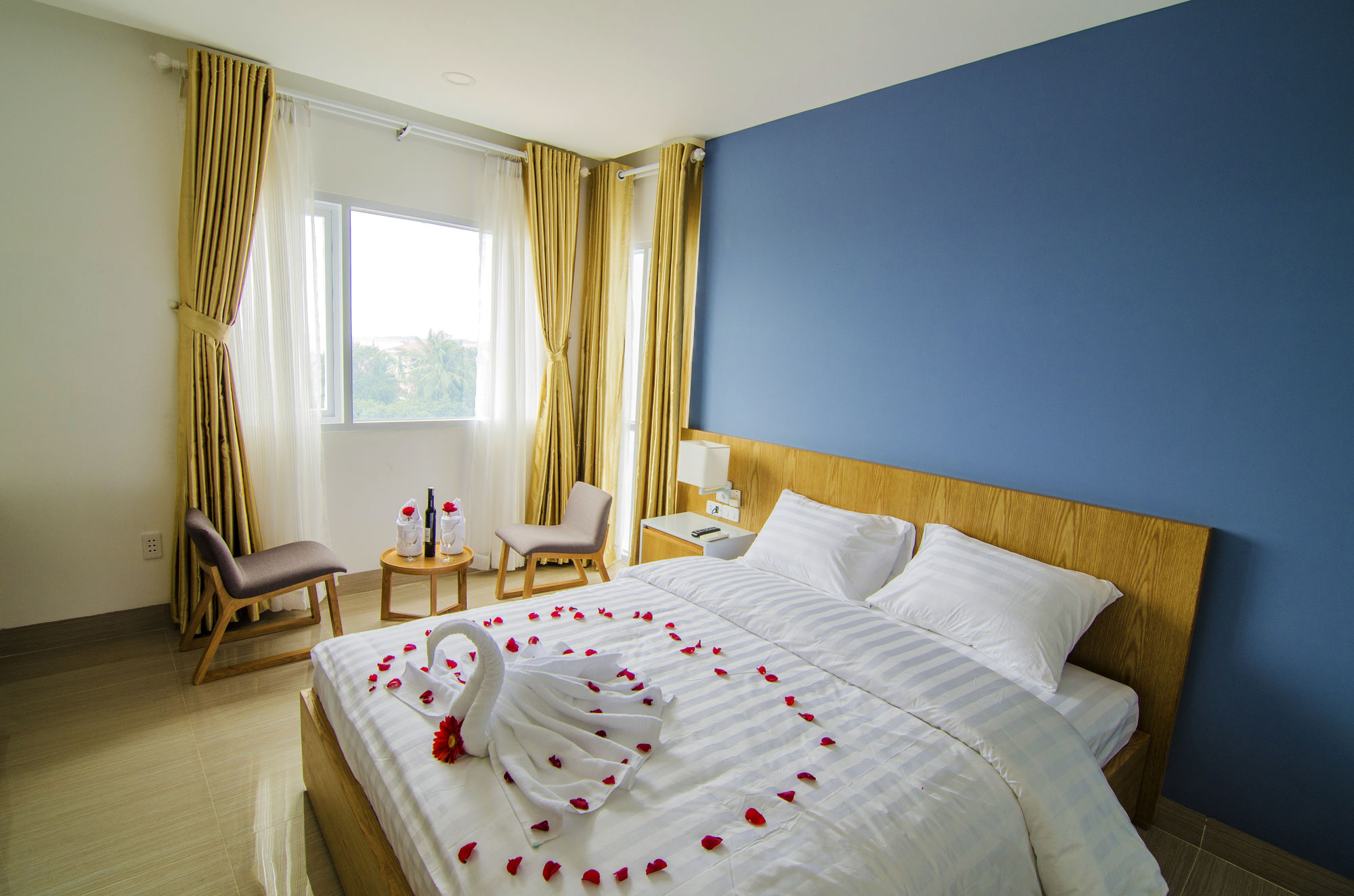 Фото Sailing Hotel
