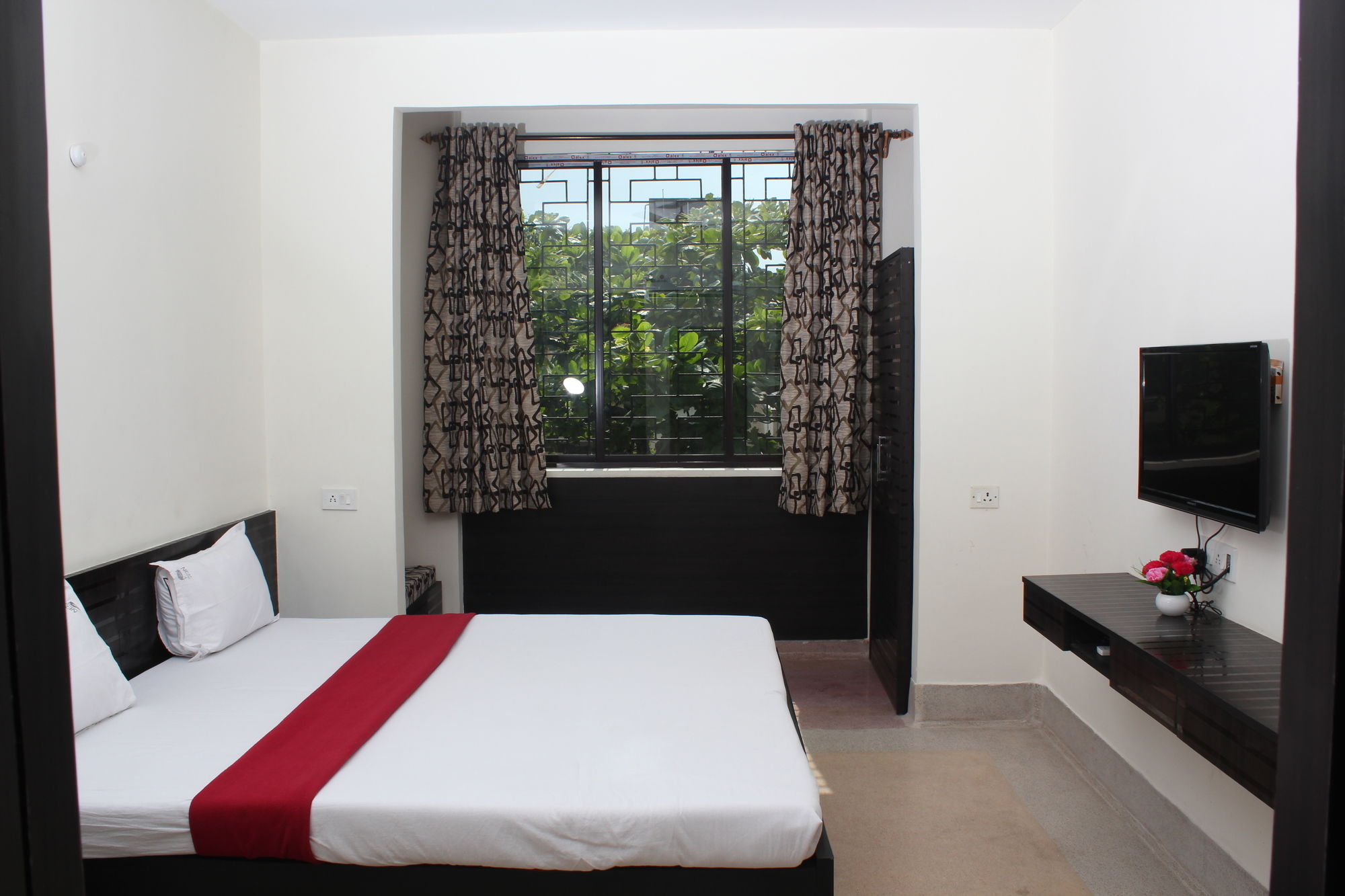 Фото Hotel Nest International