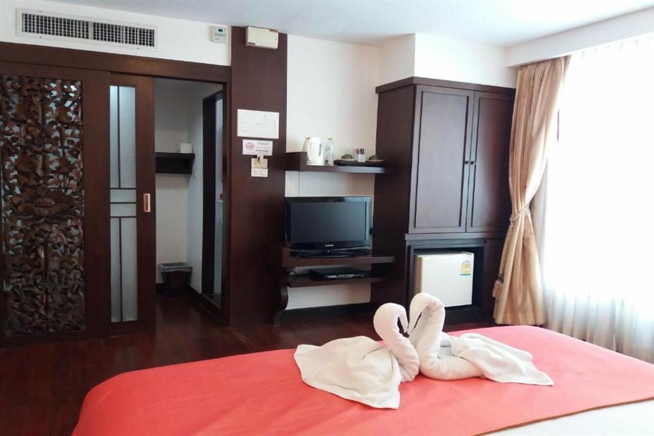 Фото Nicha Suite Hua Hin Hotel