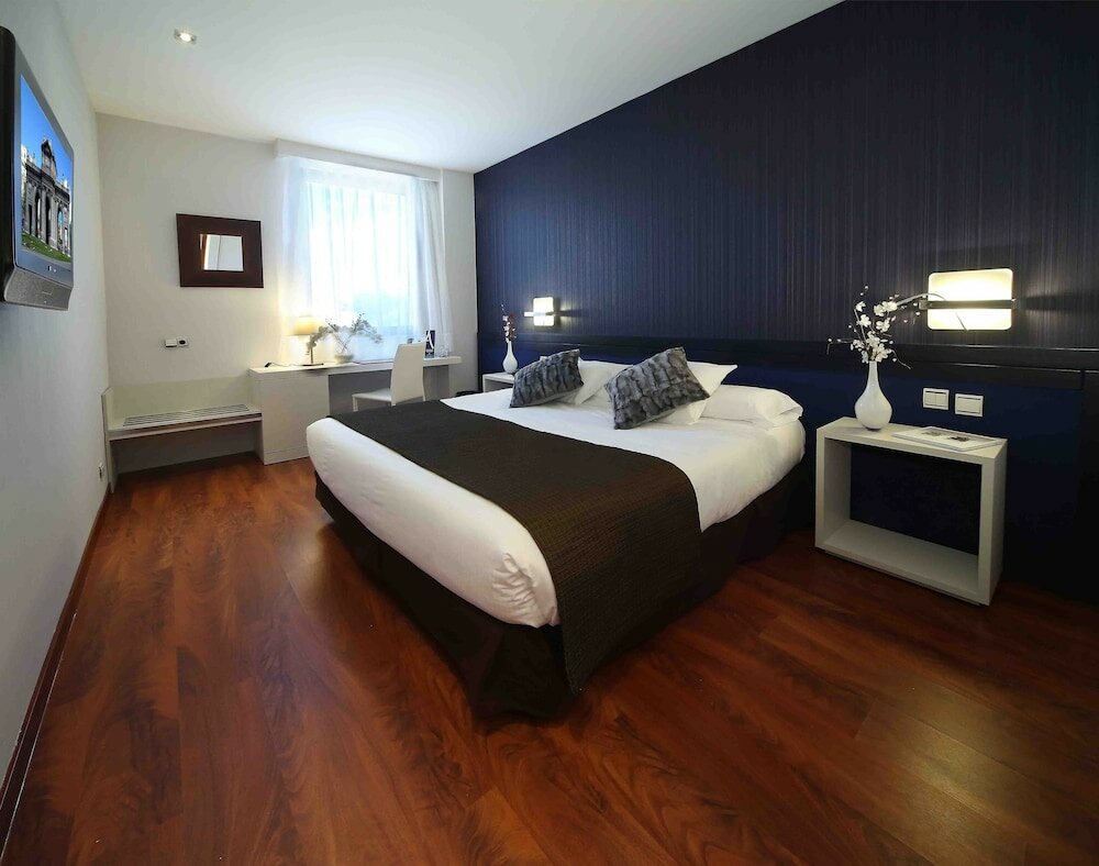 Фото Amura Alcobendas Hotel