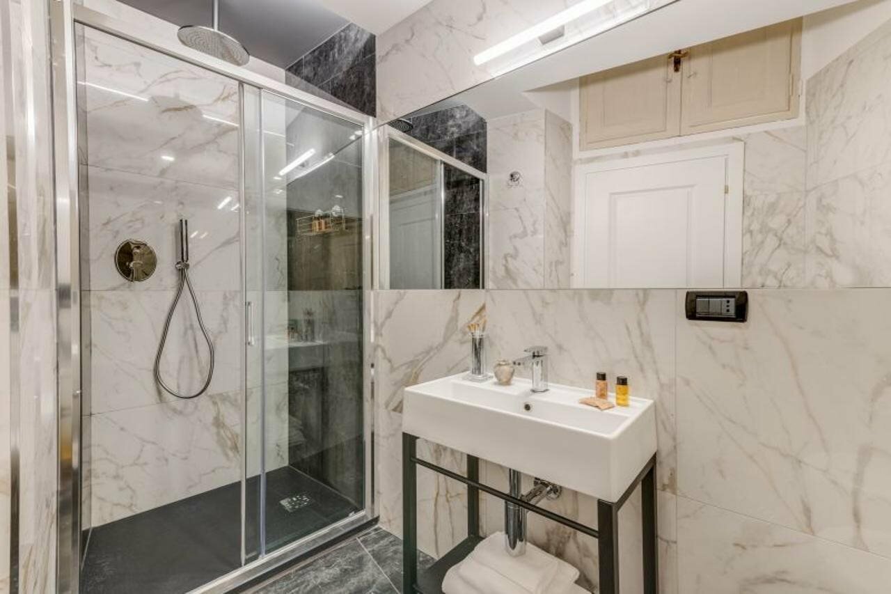 Фото Adrianus Hotel