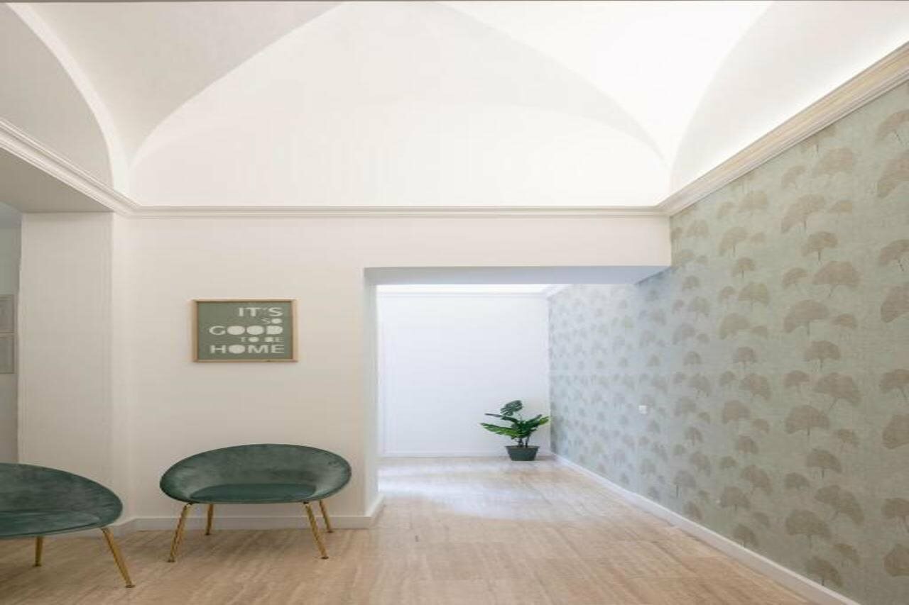 Фото Trevi Fountain Guesthouse