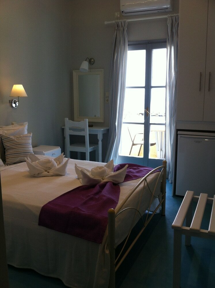 Фото Nostos Beach