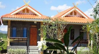 Фото Chiang Rai Khuakrae Resort