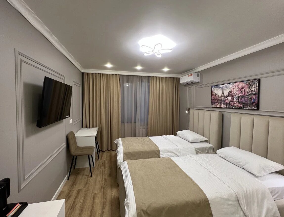 Фото отеля 2