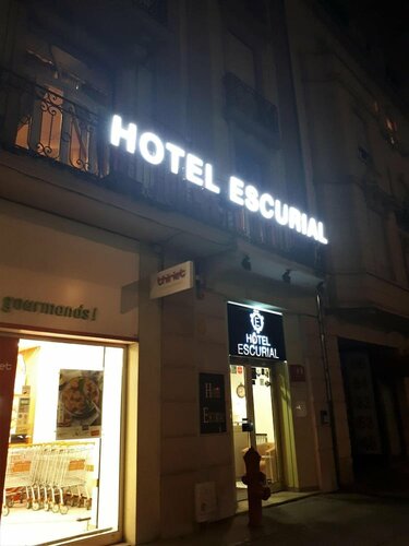 Гостиница Отель Escurial в Меце