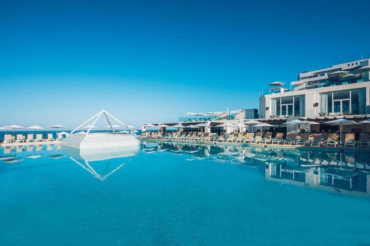 Фото Iberostar Waves Bouganville Playa