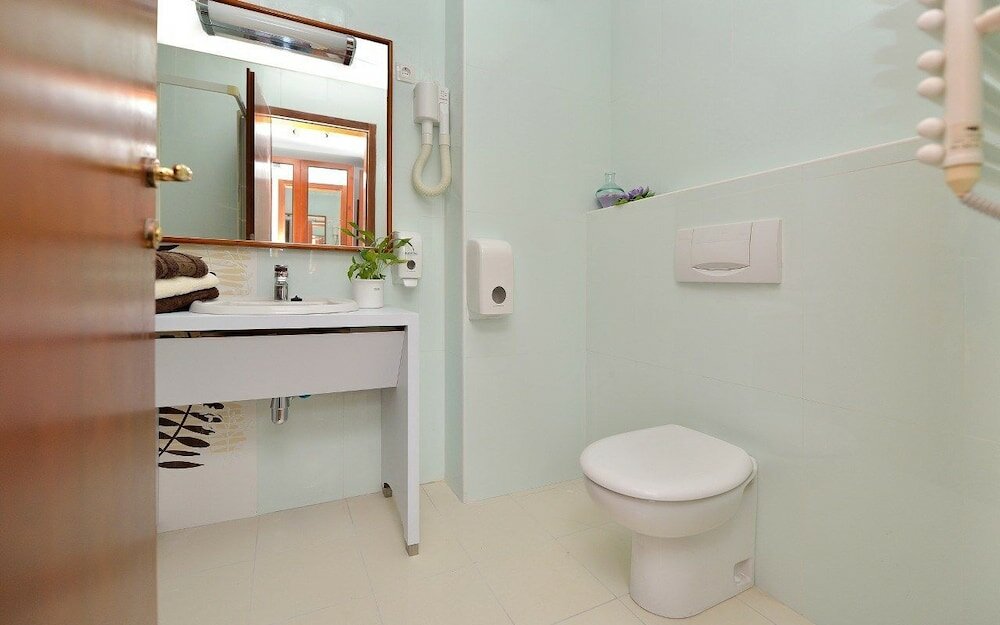 Фото Hotel ZaDaR