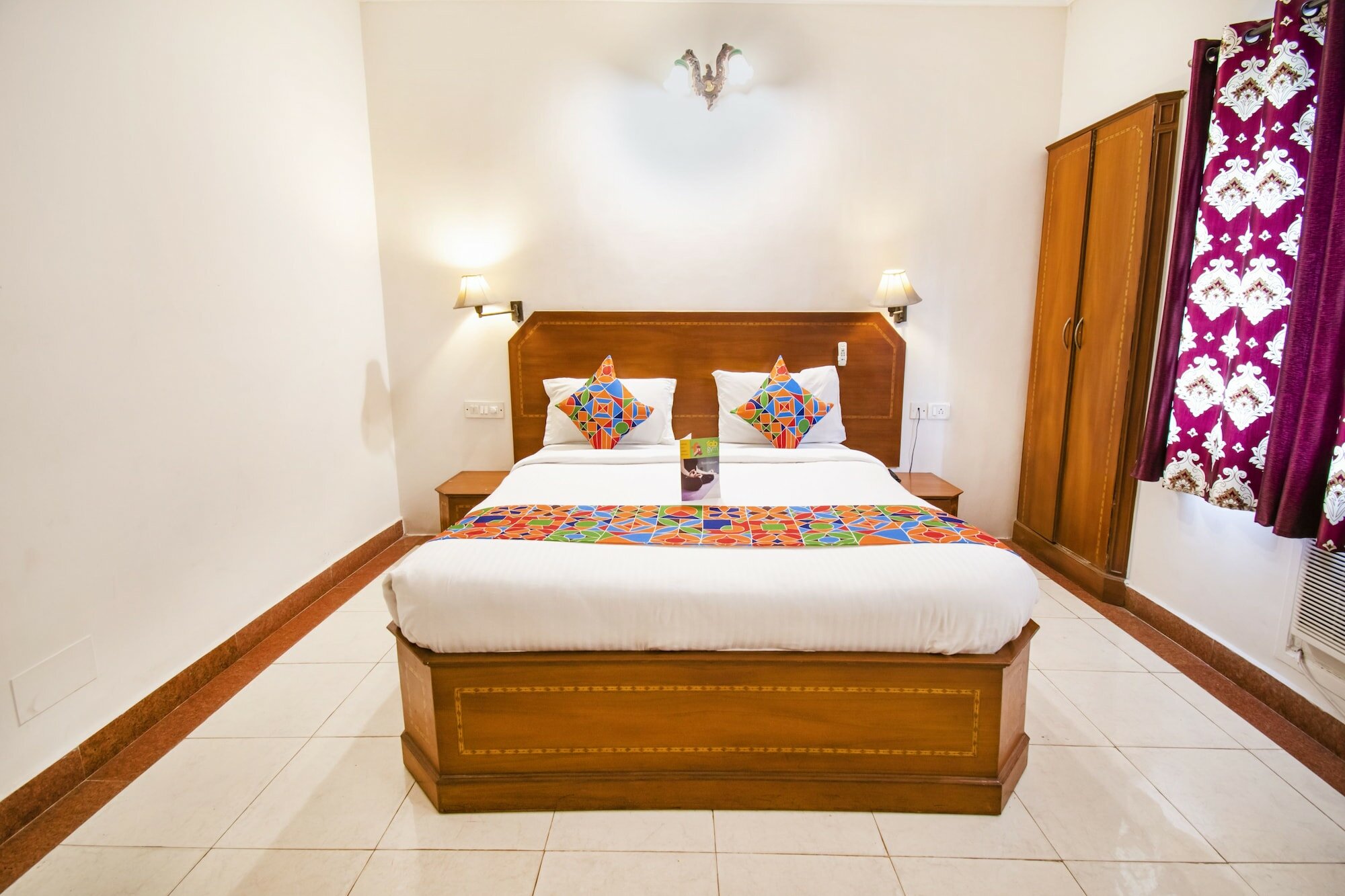 Фото FabHotel Metro Manor Central Station