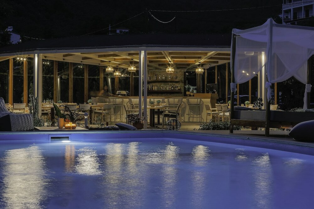 Фото Avaton Suites & Villa Philian Collection