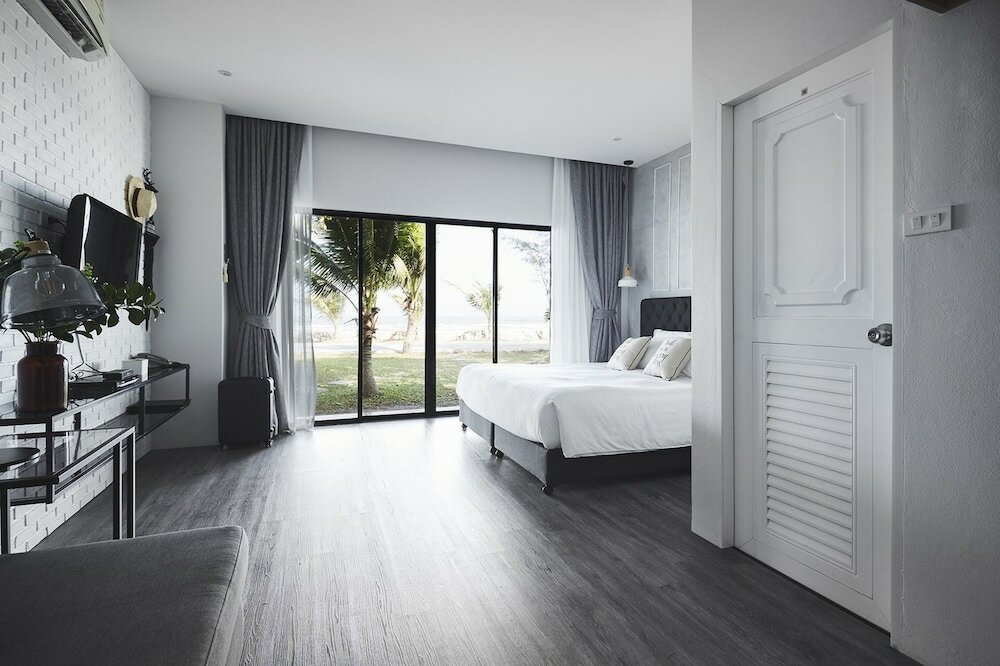 Фото SiamBeach Resort