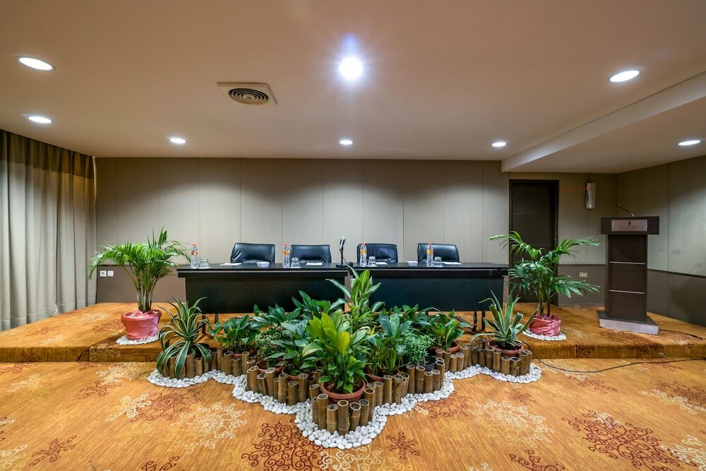 Фото Sofyan Hotel Cut Meutia