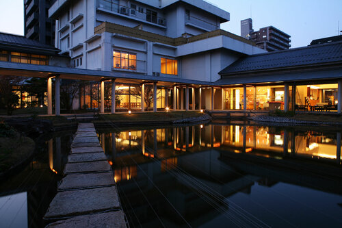 Гостиница Kansuitei Kozeniya в Префектуре Тоттори