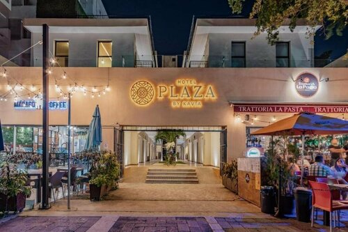 Гостиница Hotel Plaza by Kavia в Мериде