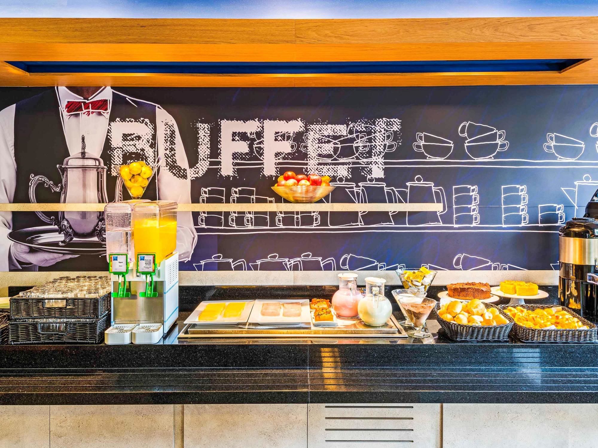 Фото Ibis budget SP Frei Caneca