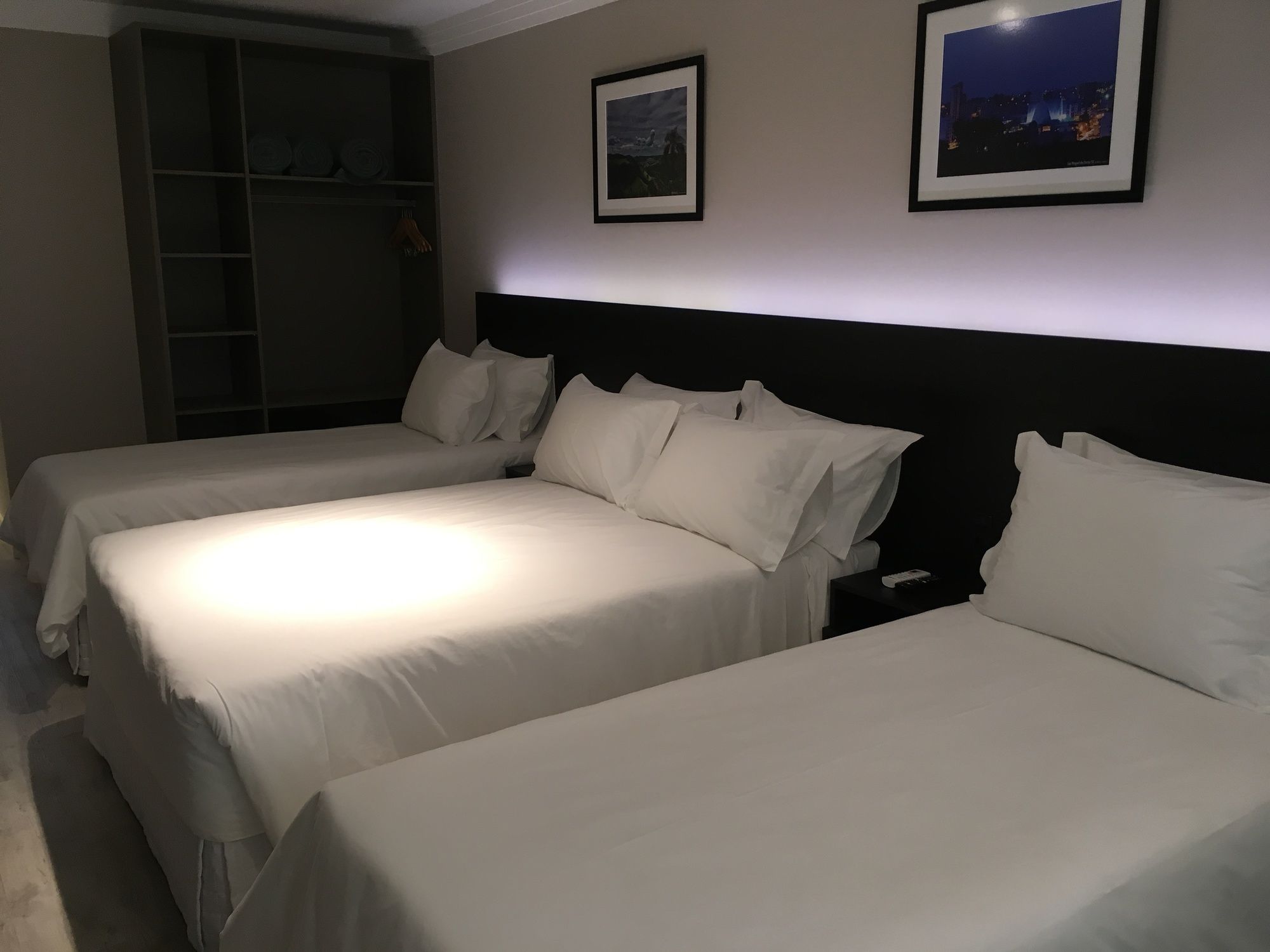 Фото Santa Inn Hotel