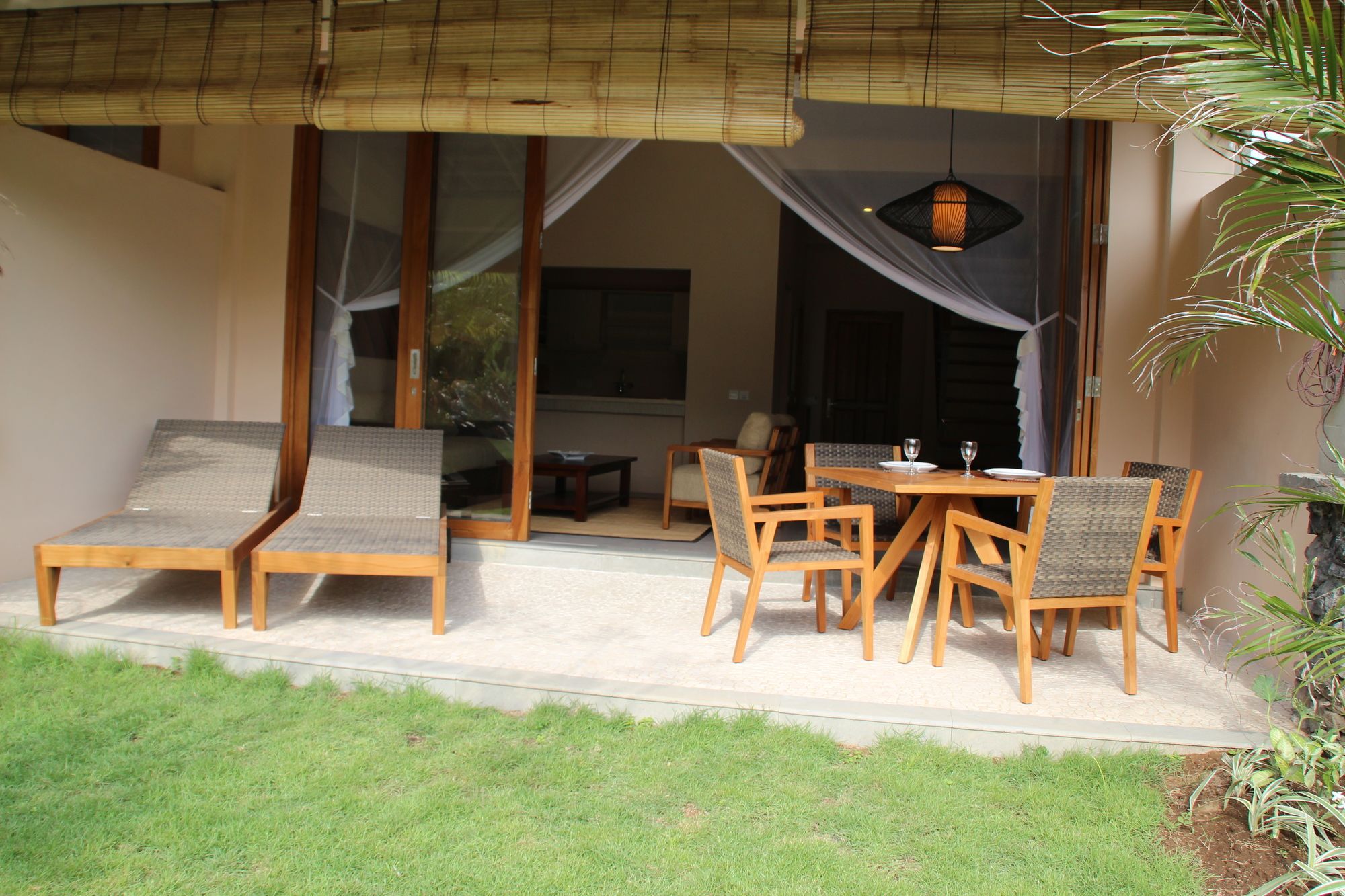 Фото Canggu Suites