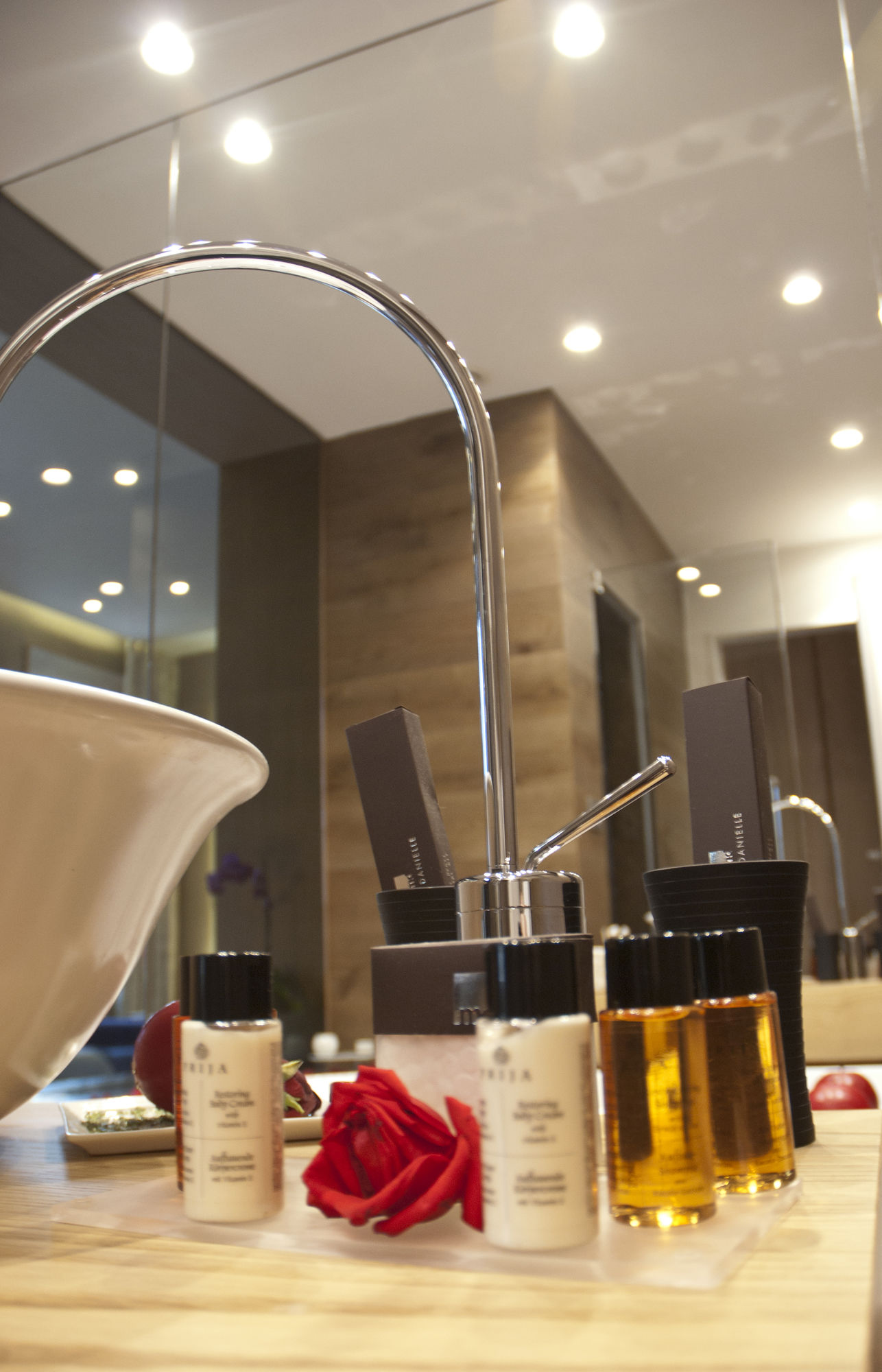 Фото Sun Suite Luxury Pantheon