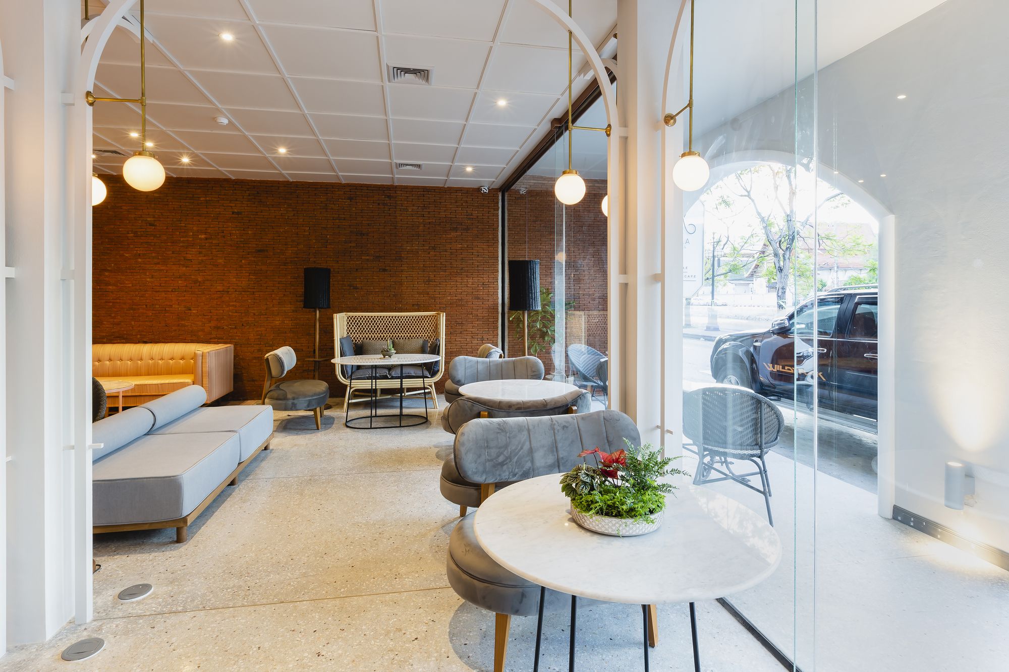 Фото 209487010076