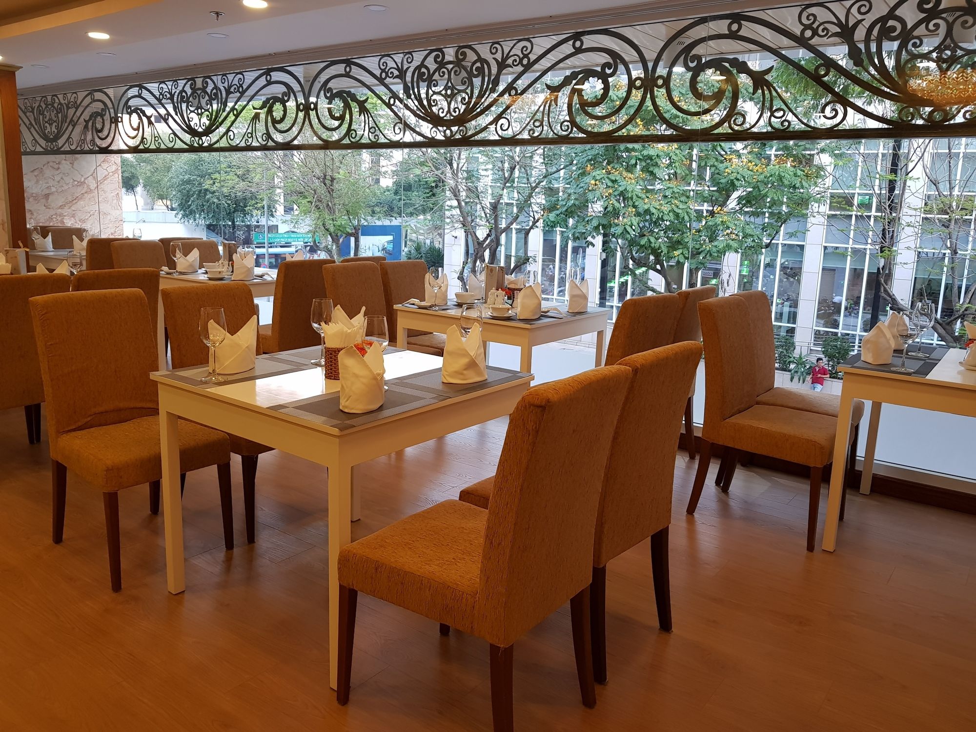 Фото Huong Sen Annex Hotel