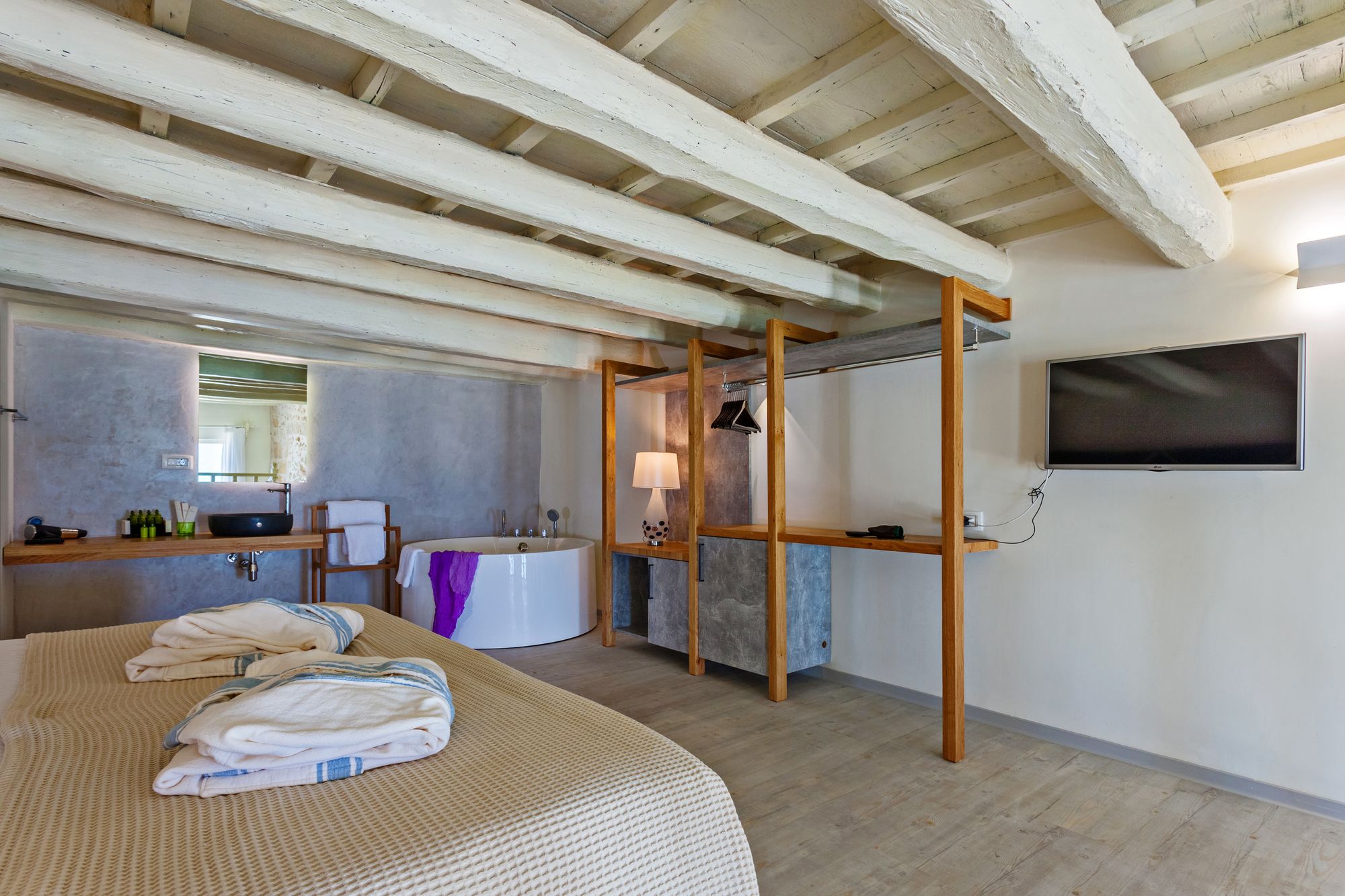 Фото Thalassa Boutique Hotel