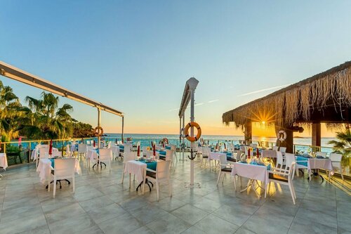 Гостиница Justiniano Club Alanya в Окурджаларе