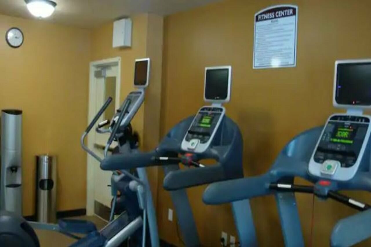 Фото Hilton Garden Inn Cincinnati/Sharonville