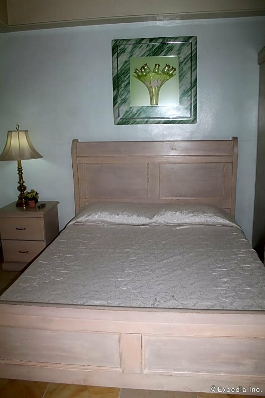 Фото Casa Micarosa Hotel and Residences by RedDoorz