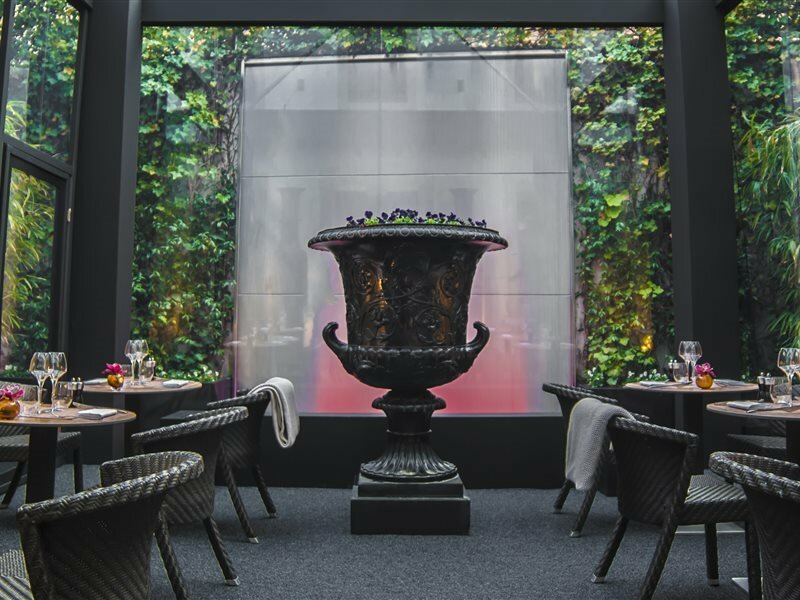 Фото Eastwest Hotel