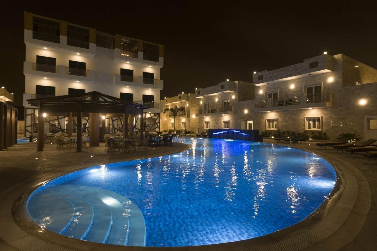 Фото отеля 1