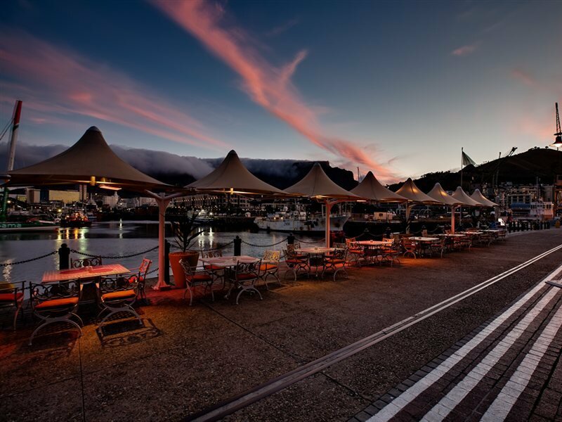 Фото Victoria & Alfred Hotel by Newmark