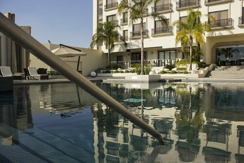 Гостиница Hs Hotsson Hotel Leon в Леоне