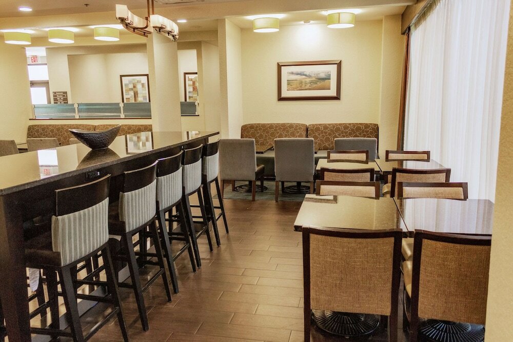 Фото Hampton Inn Fort Walton Beach