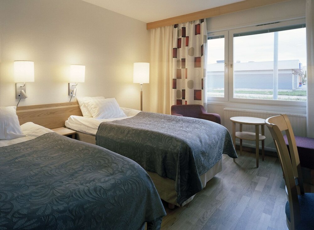 Фото отеля 2