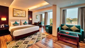 Гостиница Golden Tulip Essential Jaipur