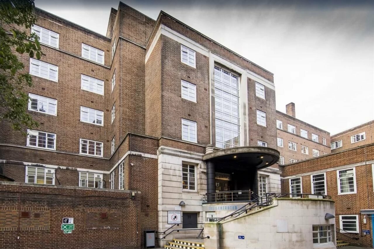 Фото Generator London