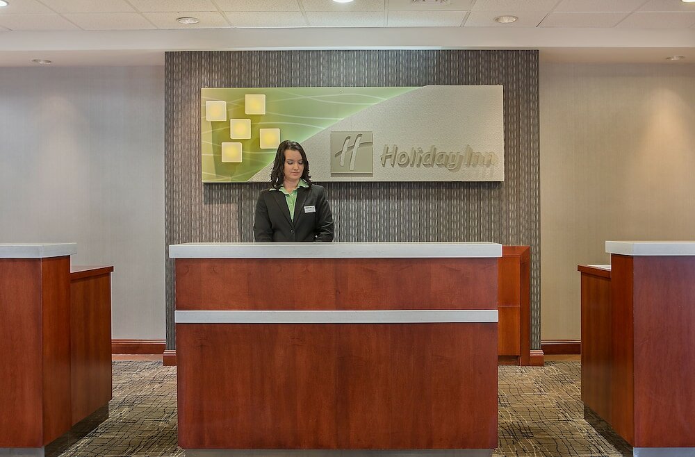 Фото Holiday Inn University Plaza-Bowling Green, an Ihg Hotel