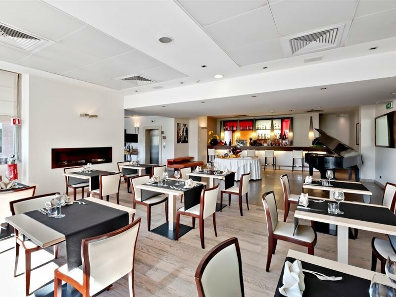 Фото Italiana Hotels Cosenza