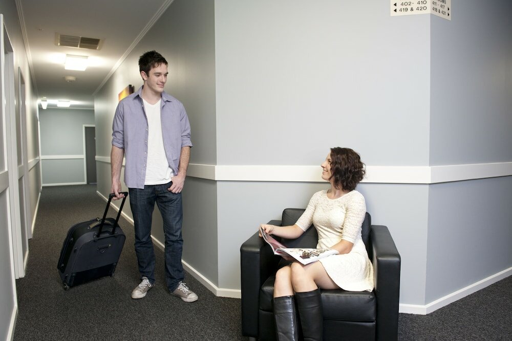 Фото Adelaide Riviera Hotel