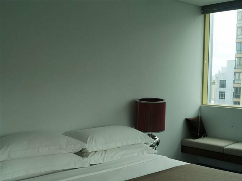 Фото Valentine On George