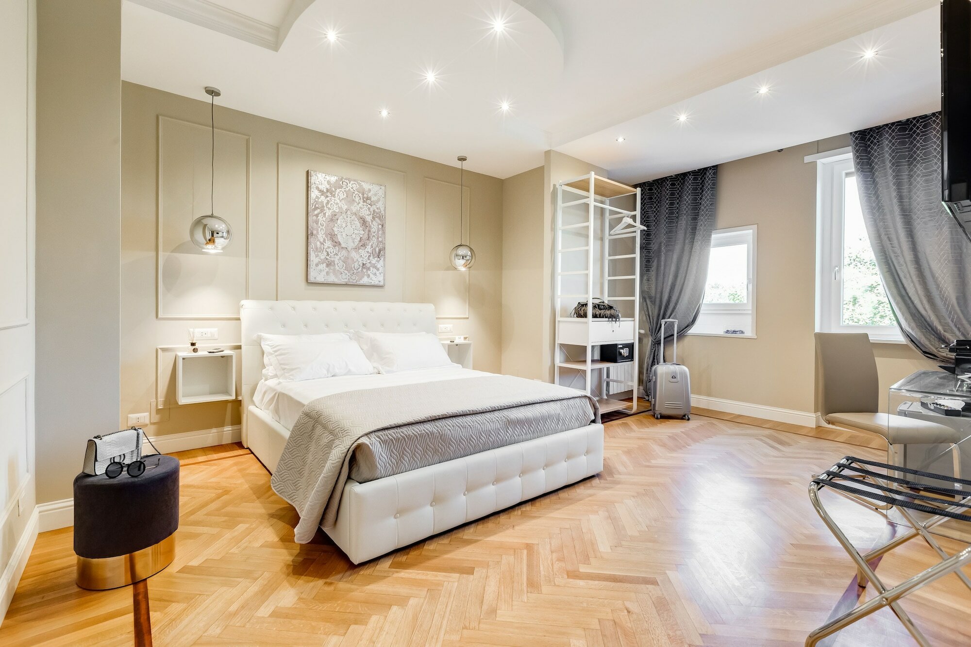 Фото Mellini Palace Suites