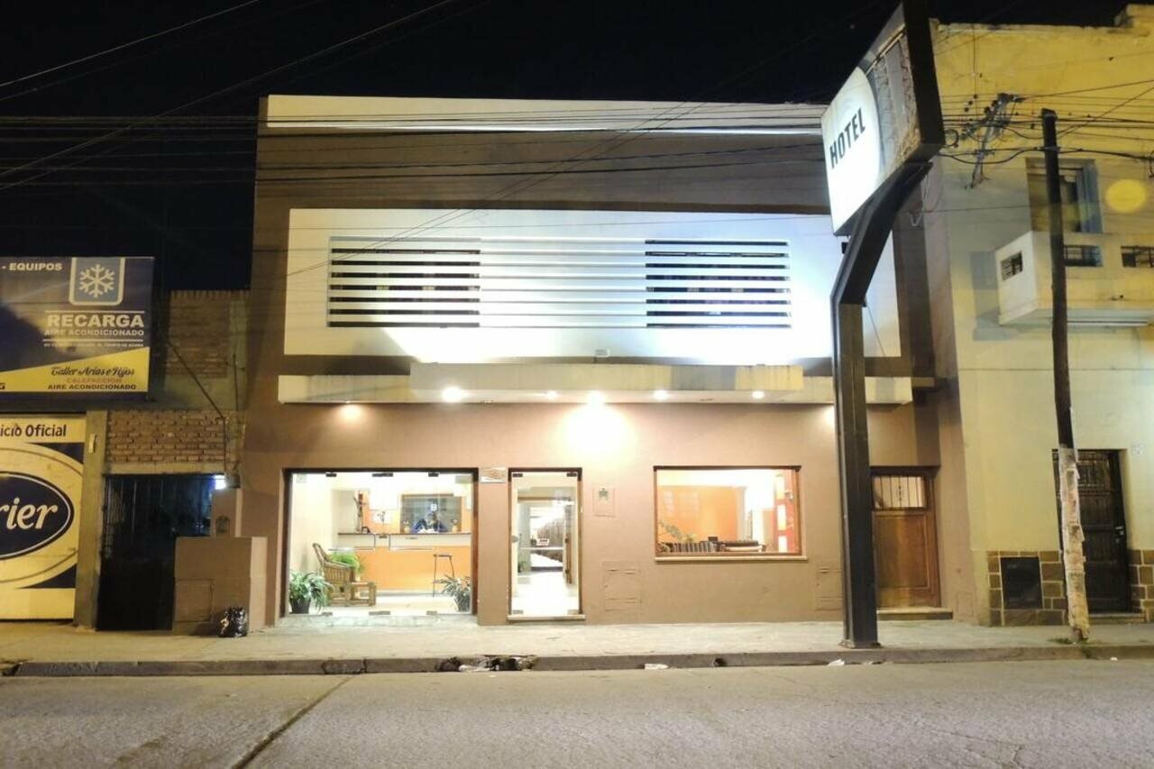 Фото отеля 1