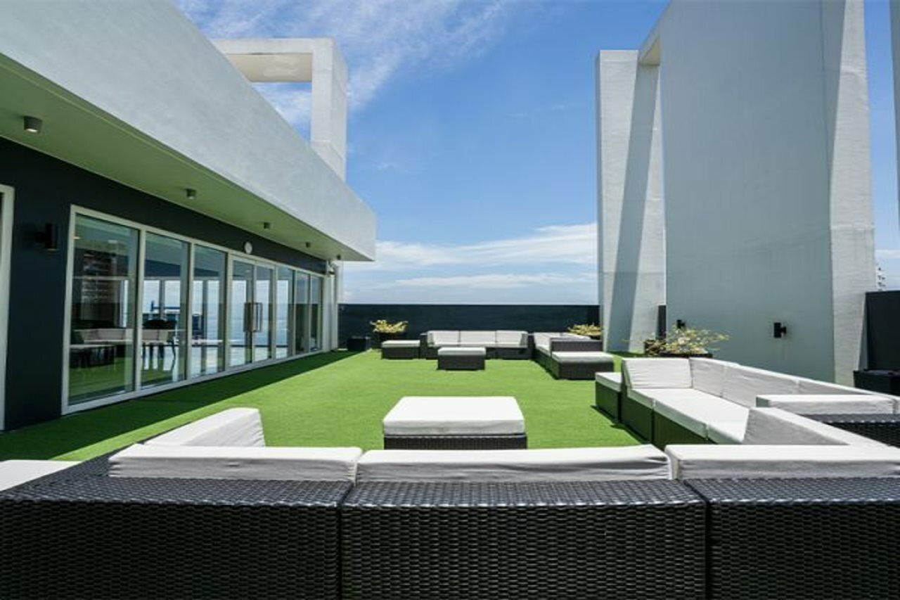 Фото The Suites At Torre Lorenzo Malate - Managed by The Ascott Limited